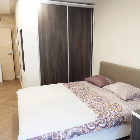 Luxury * Szófia